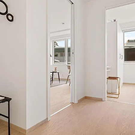 New 1 Bedroom In Sentrum *